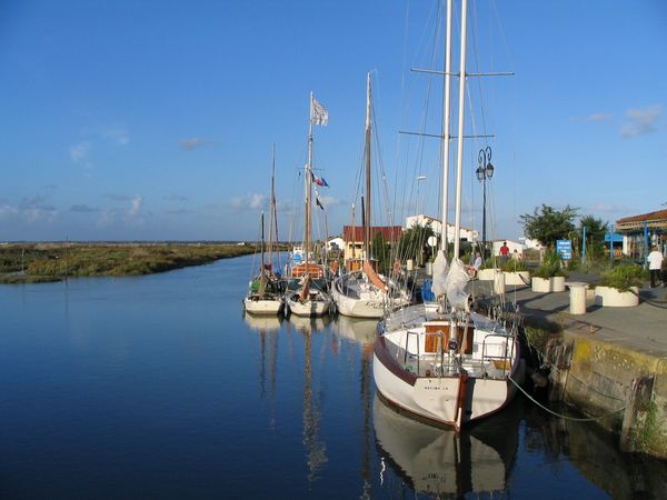 Port_Mornac-07_2004-01